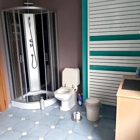 House With 3 Bedrooms In With Private Pool Enclosed Garden And Wifi