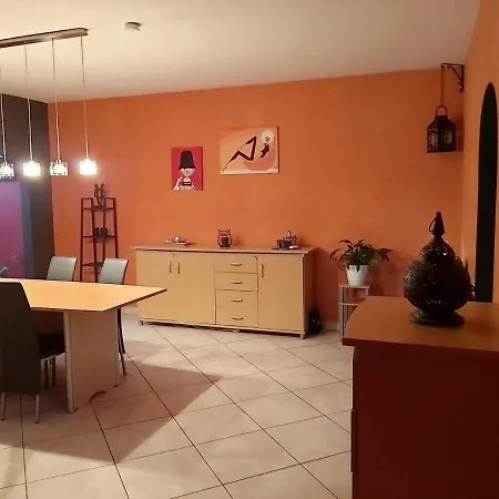 House With 3 Bedrooms In With Private Pool Enclosed Garden And Wifi * Doische